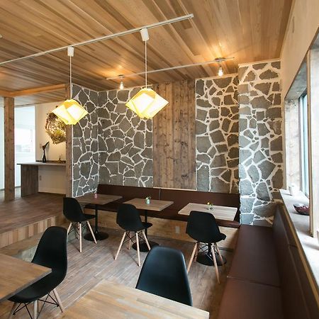 Guest House Yuyu Sapporo Zewnętrze zdjęcie
